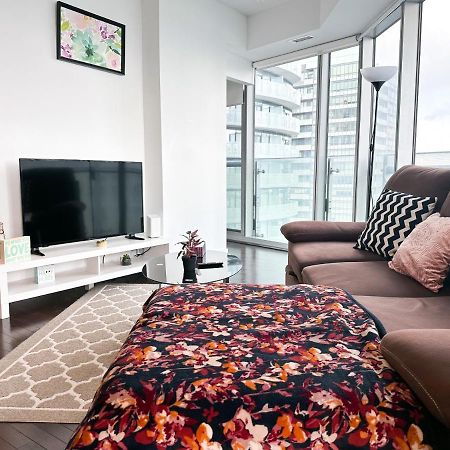Luxury 2 Bedrooms With Lakeview Cn Tower Entertainment District Rogers Centre 多伦多 外观 照片