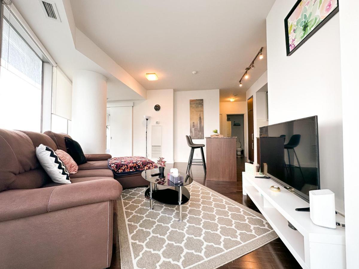 Luxury 2 Bedrooms With Lakeview Cn Tower Entertainment District Rogers Centre 多伦多 外观 照片