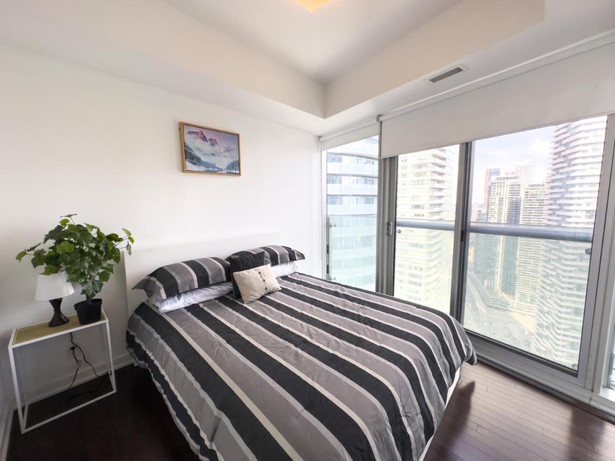 Luxury 2 Bedrooms With Lakeview Cn Tower Entertainment District Rogers Centre 多伦多 外观 照片
