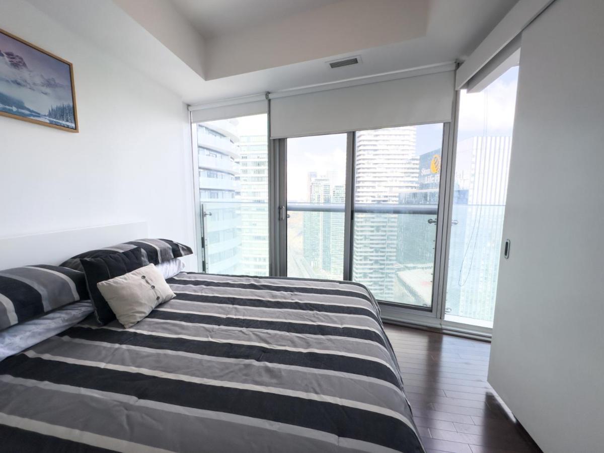 Luxury 2 Bedrooms With Lakeview Cn Tower Entertainment District Rogers Centre 多伦多 外观 照片