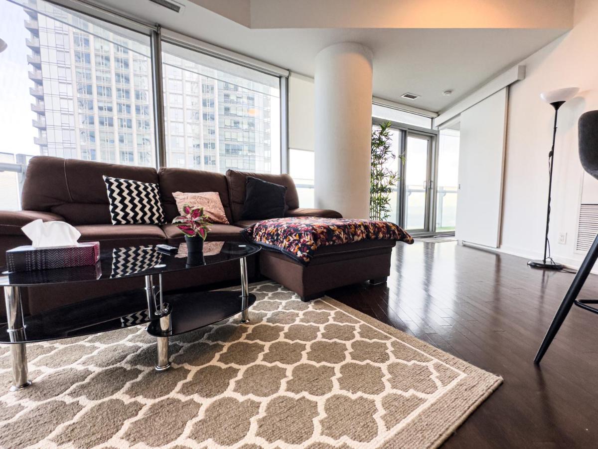 Luxury 2 Bedrooms With Lakeview Cn Tower Entertainment District Rogers Centre 多伦多 外观 照片