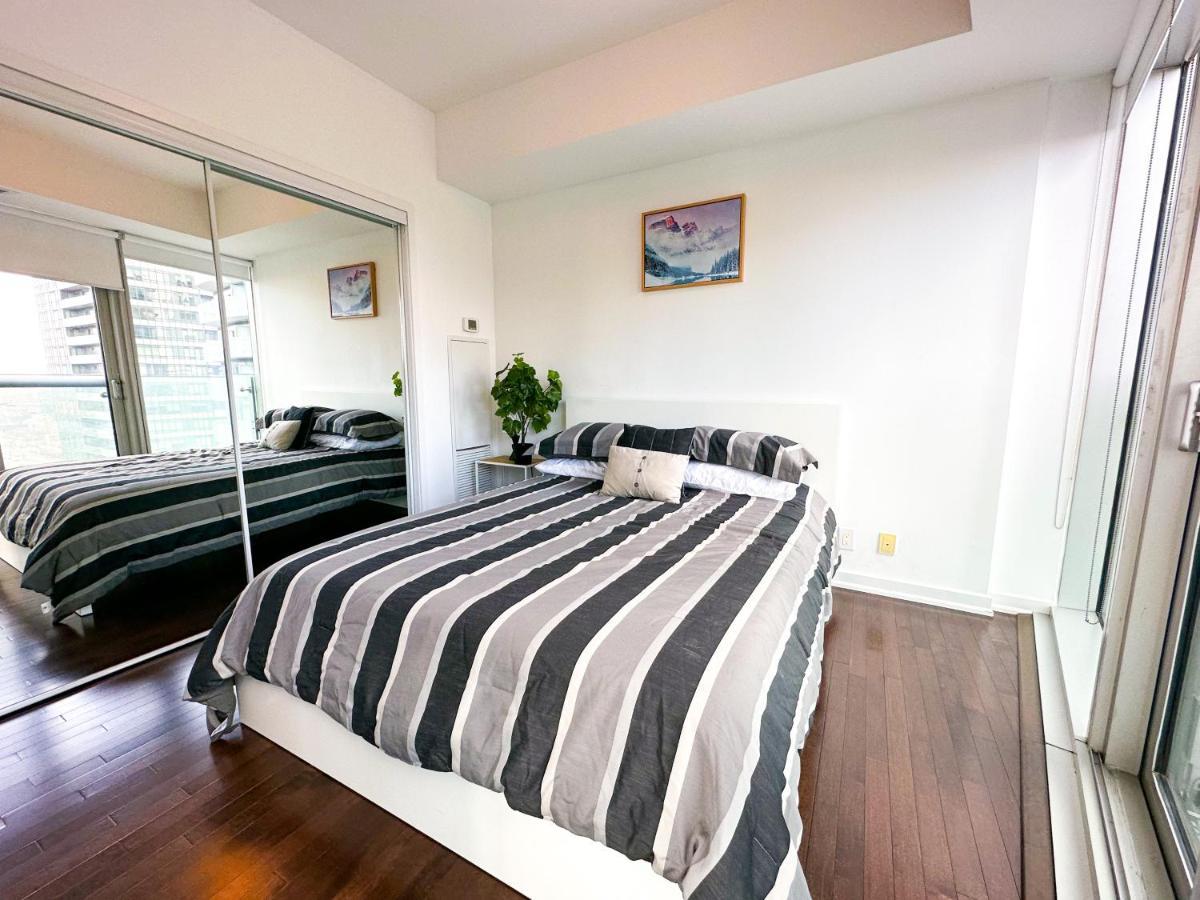 Luxury 2 Bedrooms With Lakeview Cn Tower Entertainment District Rogers Centre 多伦多 外观 照片